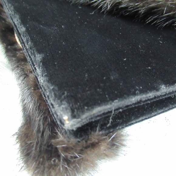 Isabel Canovas Vintage Velvet Mink Envelope Clutch - Picture 8 of 11